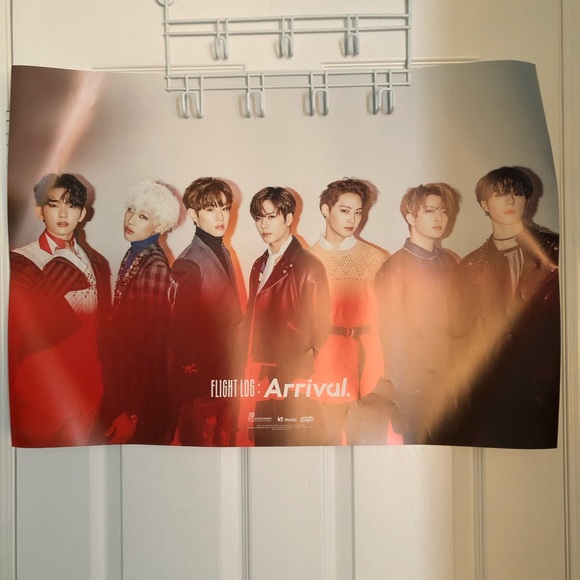 KPOP posters (bts, got7, seventeen,exo) - Picture 2 of 6